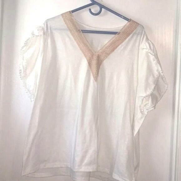 Shein Curve 4XL White Top With Crochet V-Neck & Pom-Pom Trimmed Sleeves - Picture 3 of 9